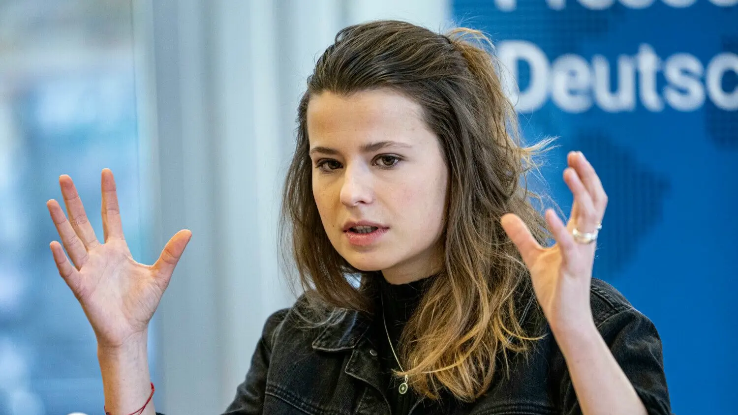 Luisa Neubauer Eltern Millionär: Ein Blick auf die Hintergründe und den Einfluss auf ihr Engagement